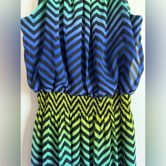 Sweet Storm Women’s Green Blue Chevron Spaghetti Strap Maxi Dress Size L - Picture 3 of 8